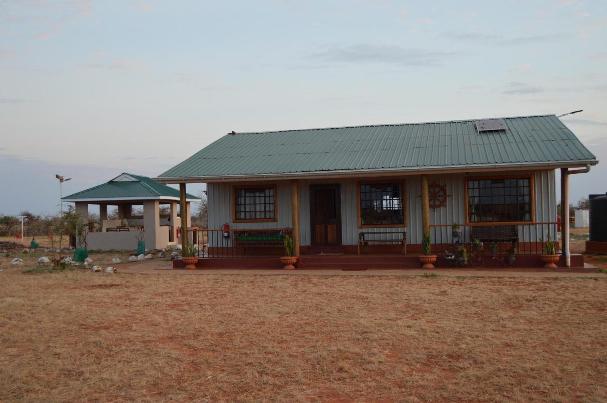 Wild Amboseli Ndovu Cottage. Kültér fotó