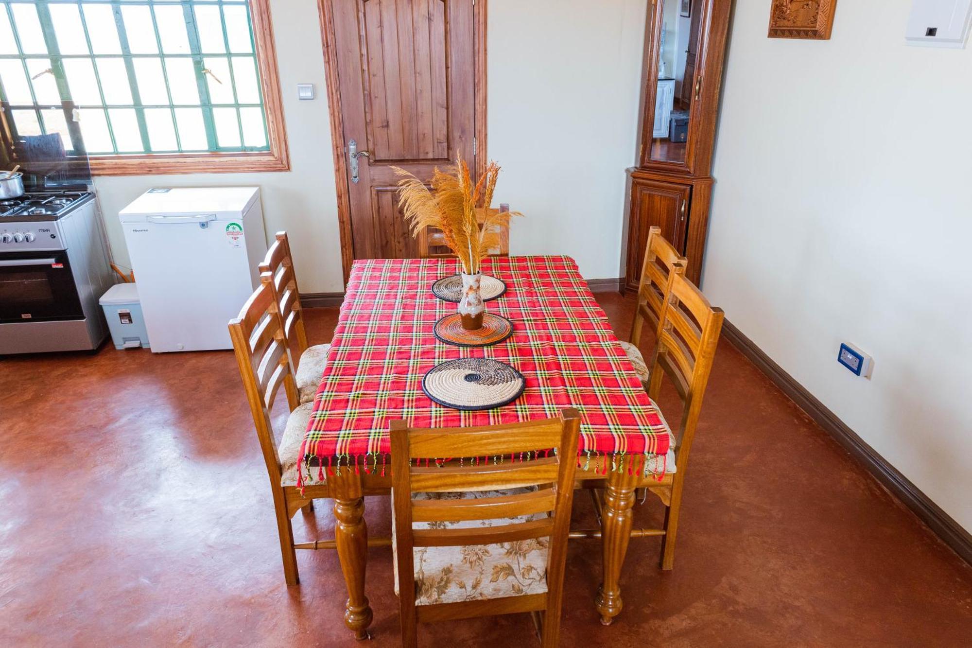 Wild Amboseli Ndovu Cottage. Kültér fotó